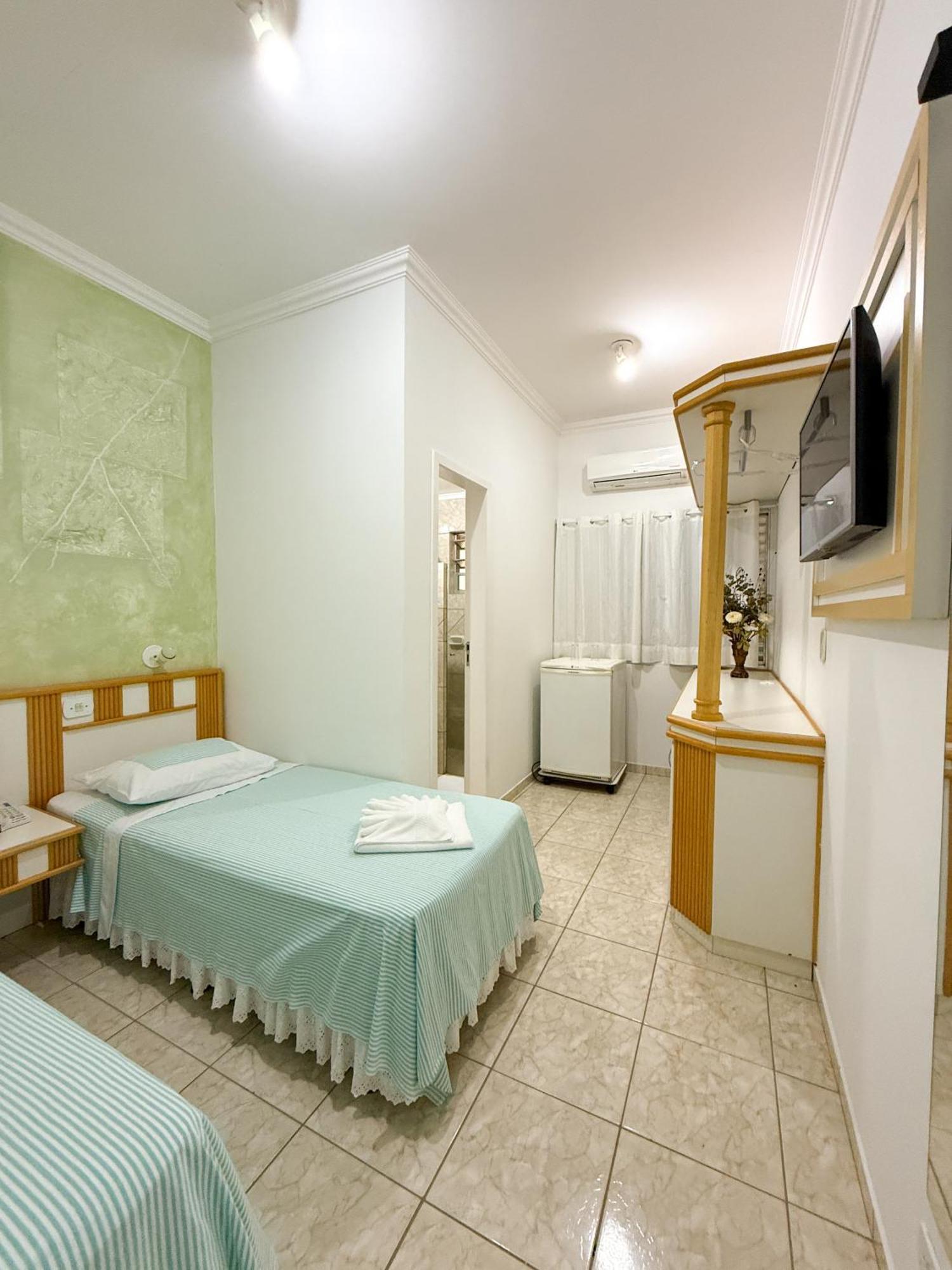 Grande Hotel Paranavaí Стая снимка