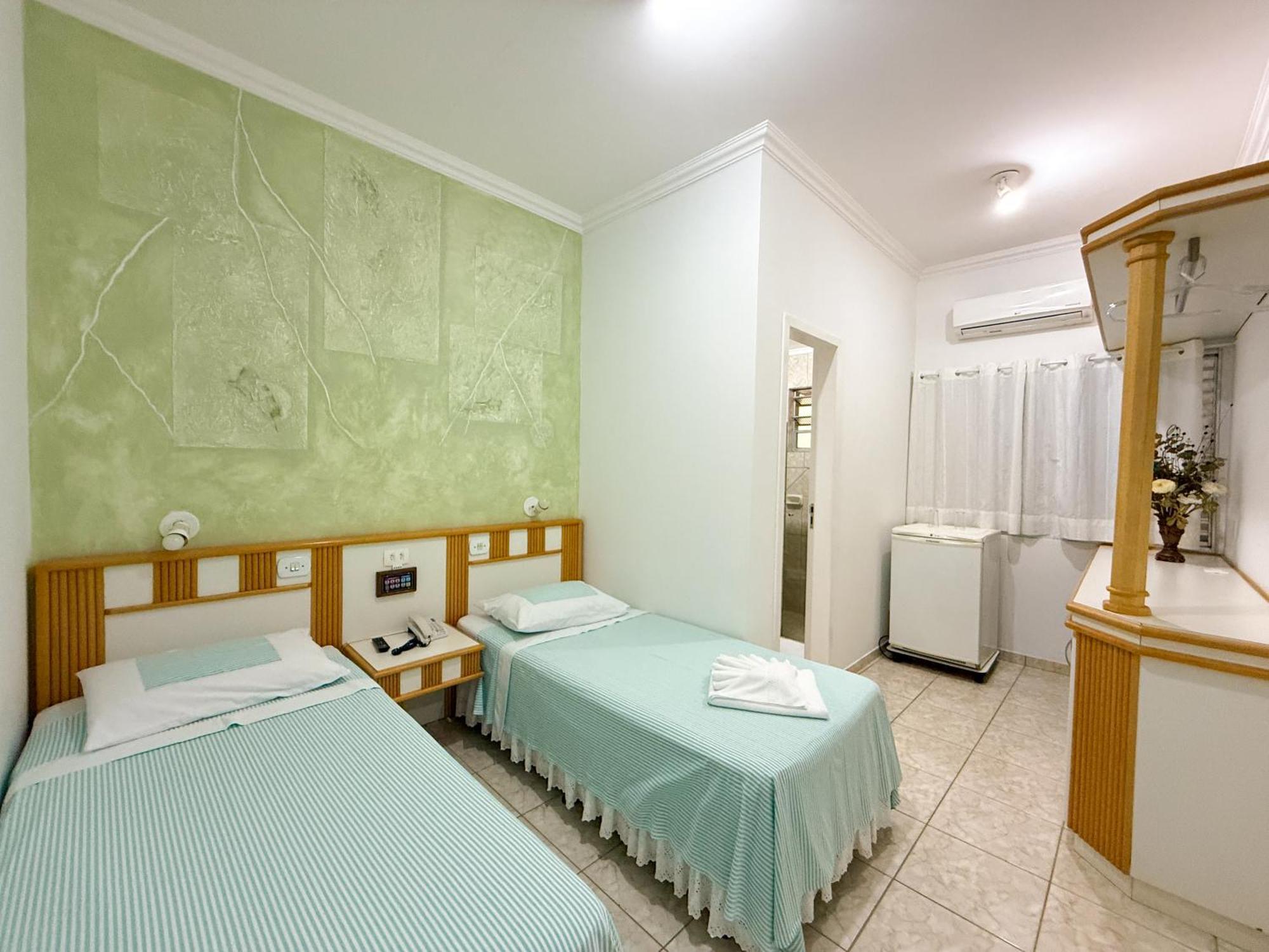 Grande Hotel Paranavaí Стая снимка